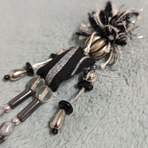 Vintage Artisan Made Rag Doll Brooche w/ Glass and Silver Beads - Picture 3 of 7